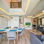 Alya, Spacious 4 Bed With Private Pool Villa