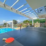 Alya, Spacious 4 Bed With Private Pool Villa