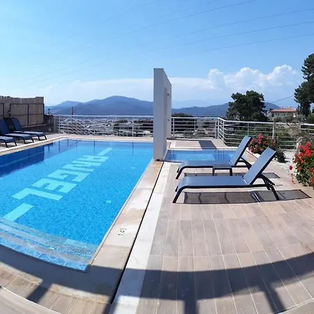 וילה Alya, Spacious 4 Bed With Private Pool *