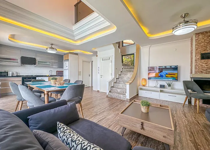 Vila Alya, Spacious 4 Bed With Private Pool *