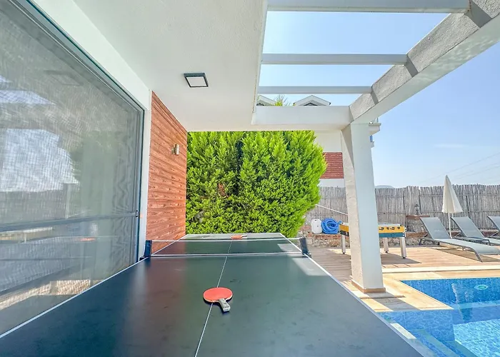 Alya, Spacious 4 Bed With Private Pool Vila Fethiye