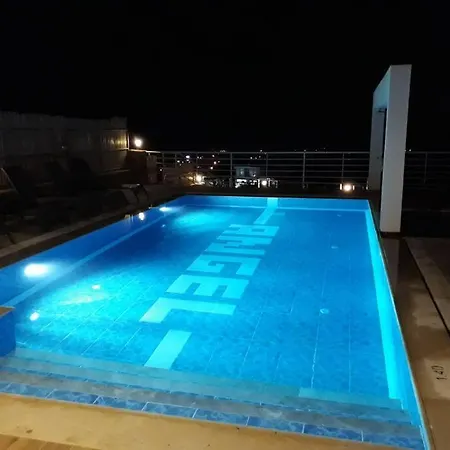 Alya, Spacious 4 Bed With Private Pool * فتحية