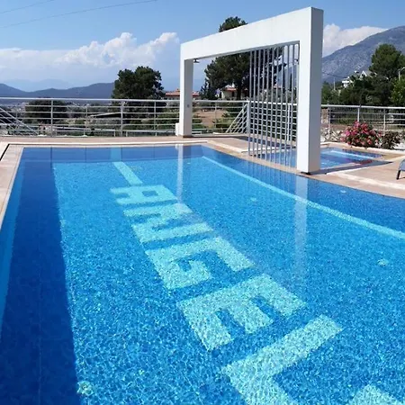 Villa Alya, Spacious 4 Bed With Private Pool Fethiye