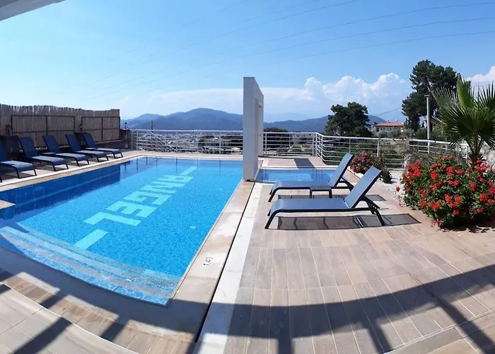 Βίλα Alya, Spacious 4 Bed With Private Pool *